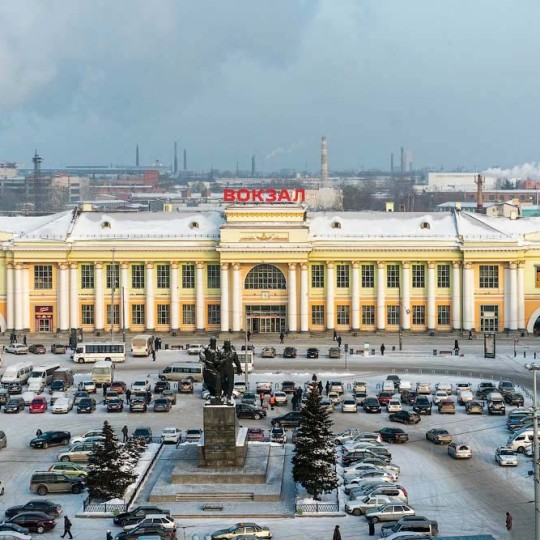 Yekaterinburg Railway Station: a crossroads of continental significance.