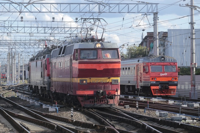 ЖД запустили новый сервис покупки билетов на все виды транспорта в пригородных железнодорожных кассах