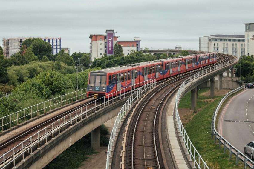 Движение поездов на участке Лобня – Аэропорт Шереметьево будет временно приостановлено 26-27 ноября